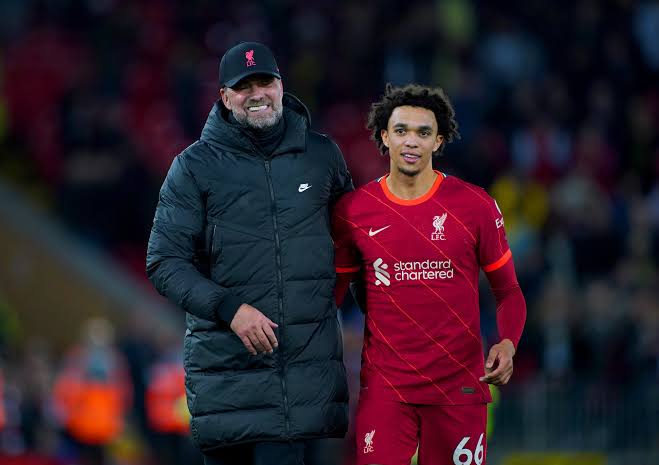Klopp Opens Up On Alexander-Arnold's New Role