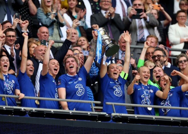 Kerr Leads Chelsea To Third Consecutive Women's FA Cup Trophy