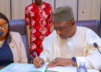 Gusau- Led NFF Crafts Initiative of Rehabilitation of Female Inmates Through Football As Minister Of Interior Impressed With Falode’s Presentation