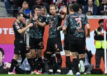 Kane Leads Bayern Munich Past Freiburg To Go Six Points Clear