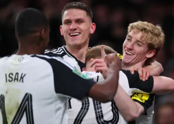 Newcastle United Stun Arsenal In League Cup Semi-final