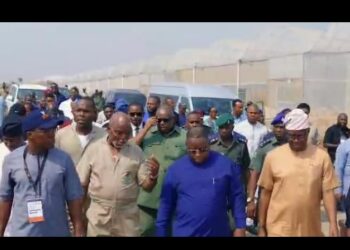 From Football to Farming : Pinnick’s Groundbreaking Initiative Attracts Support from President Bio, Governor Makinde, Governor Mutfwang